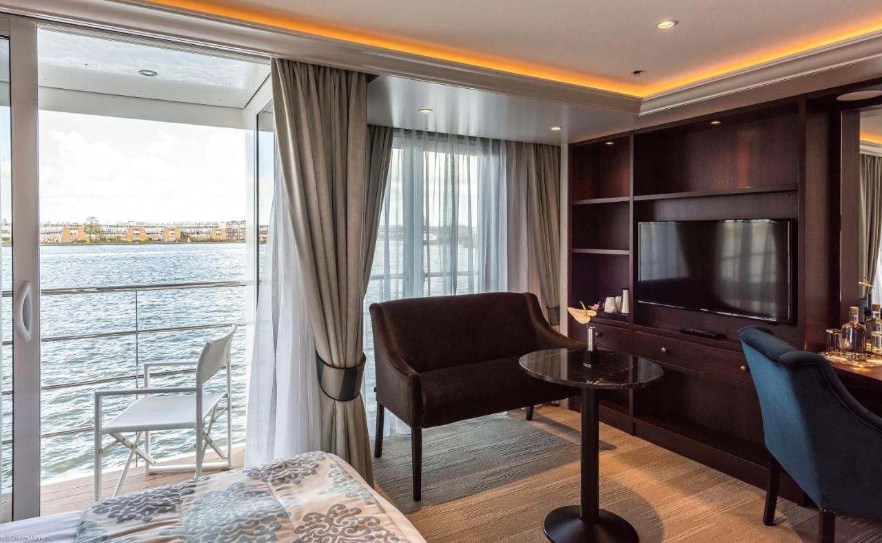 Select Ms Charles Dickens Neuss Hotell Eksteriør bilde