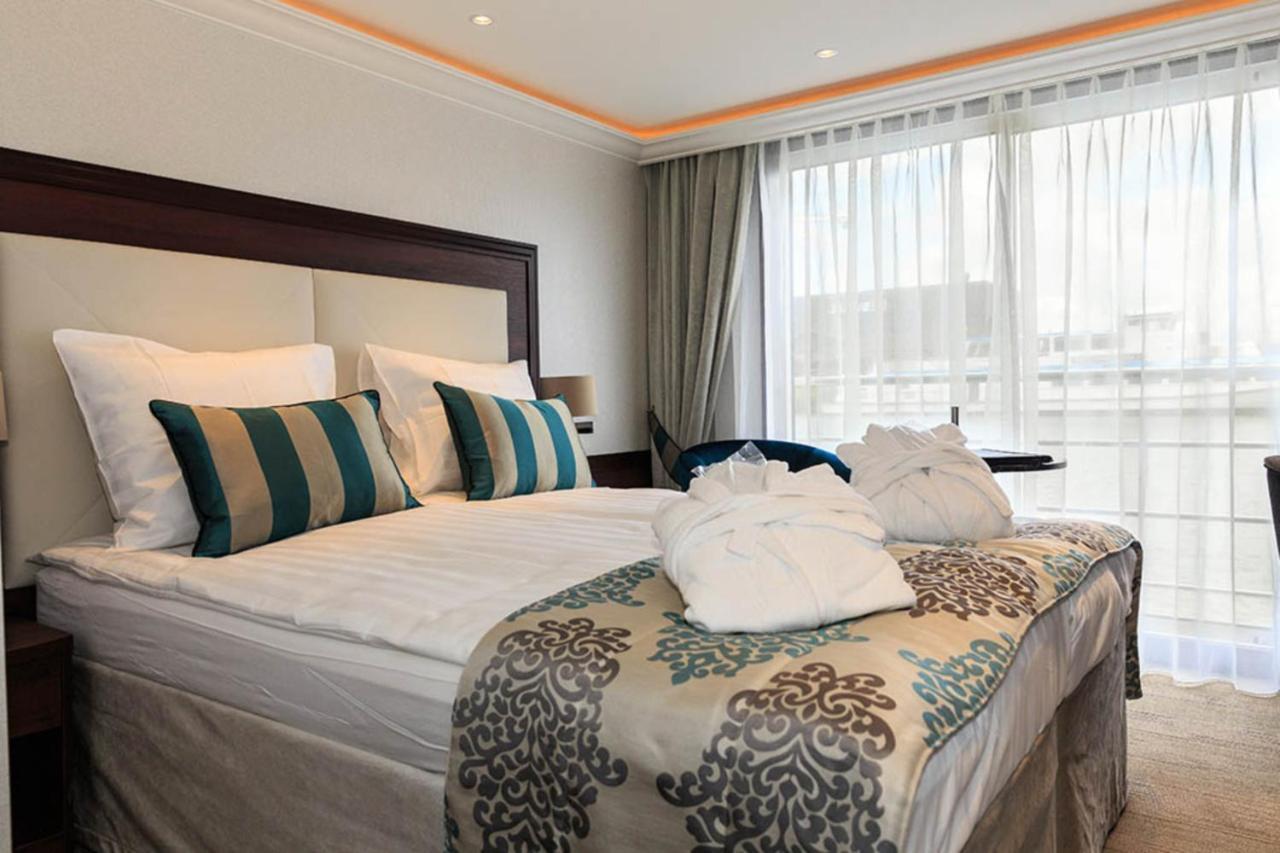 Select Ms Charles Dickens Neuss Hotell Eksteriør bilde